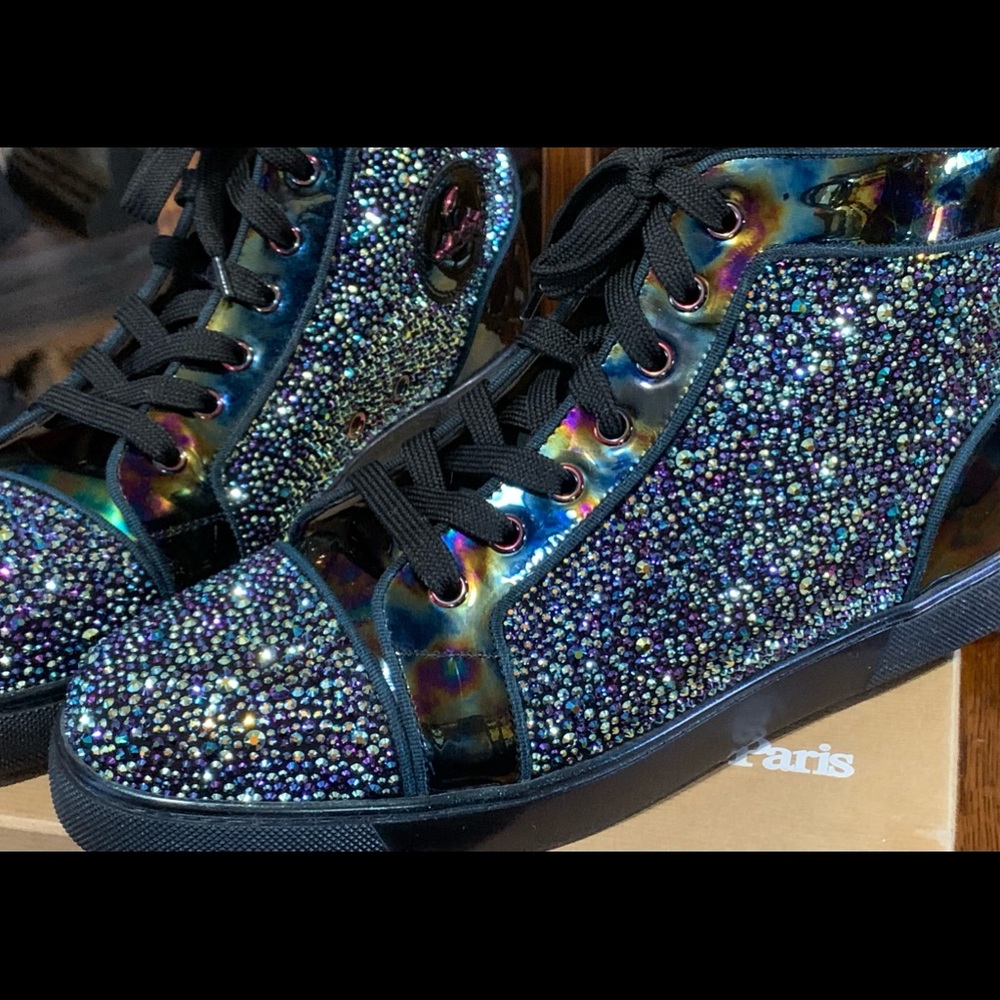 Christian Louboutin
Louis Sneakers Flats